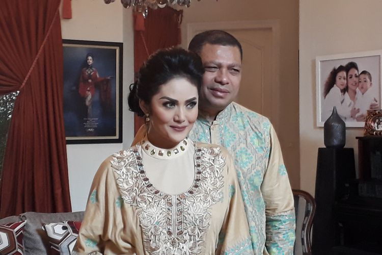 Suami Krisdayanti Sudah Konsultasi Perceraian ke Pengadilan Agama