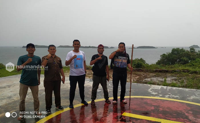 KNPI Rohil Kunjungi Pulau Jemur, Arie Sumarna: Sejumlah Bangunan Kurang Terawat dan Butuh Perhatian