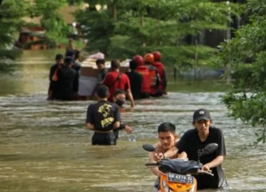 Bencana Hidrometeorologi di Sulsel, 10 Orang Meninggal dan 60.948 Orang Terdampak