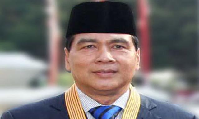 Bupati Imbau  Tutup Siang Hari