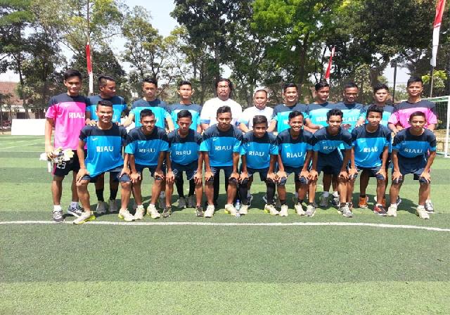 Sepakbola Riau Kandas di Semifinal