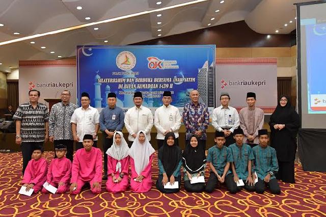 FKIJK Riau Adakan Buka Bersama dan Santuni 100 Anak Yatim