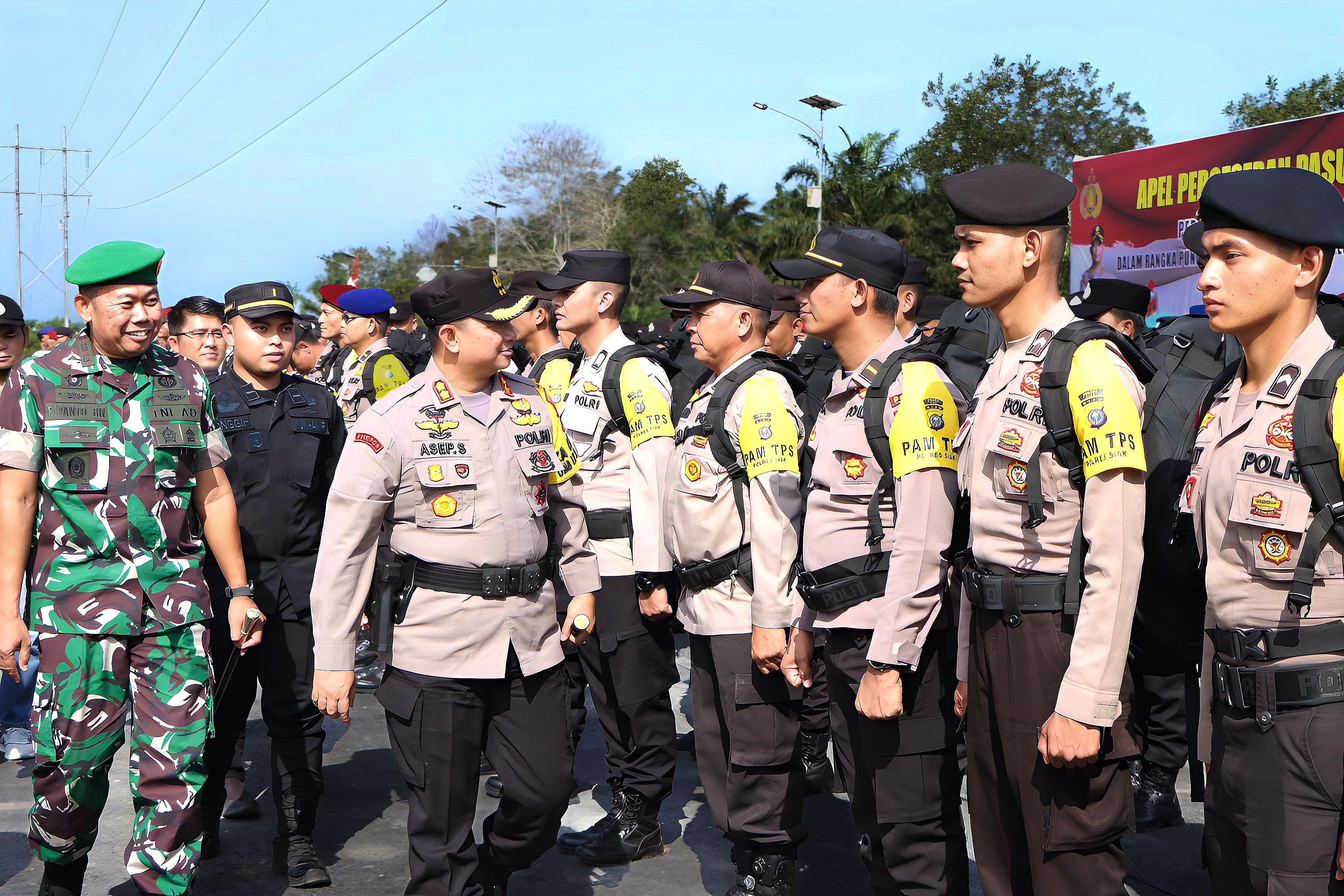 Ratusan Personel Gabungan Siap Amankan Pemilu di Siak