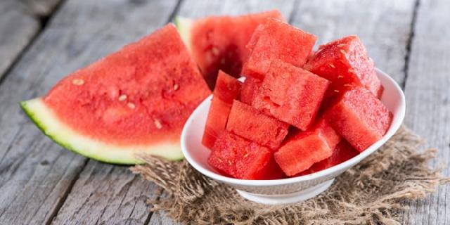 3 Efek Samping Jika Mengkonsumsi Semangka Secara Berlebihan