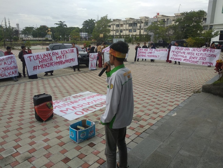 IMM Pekanbaru Kembali Gelar Aksi, Tuntut Rektor UMRI Turun