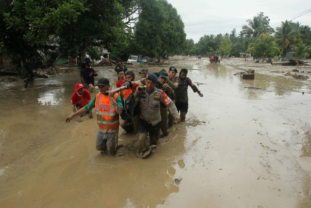 Korban Tewas Banjir Bandang di Luwu Utara Menjadi 32 Orang