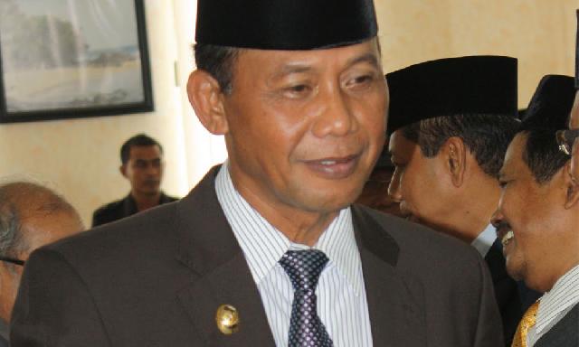 Bupati Rohil Hadiri Bakti Sosial TNI AD di PT Ivomas