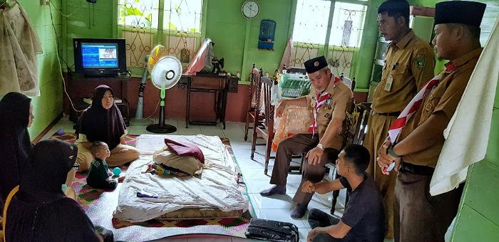 Wabup Meranti Jenguk M. Dzakir, Bocah Kelainan Jantung