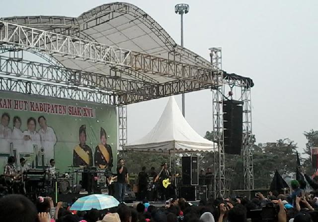 Meriahkan HUT XVI Kabupaten Siak