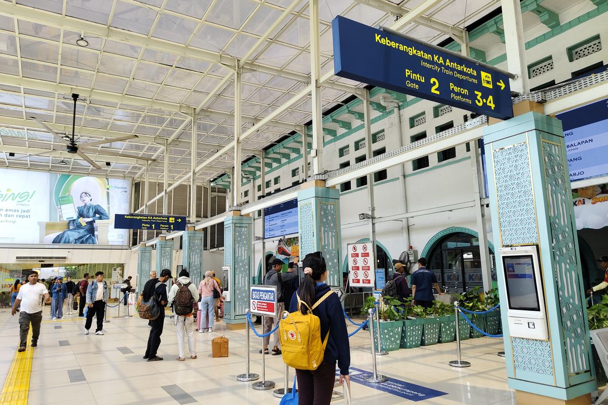 Cara Naik Kereta dari Pasar Senen Penumpang Harus Tiba Jam Berapa