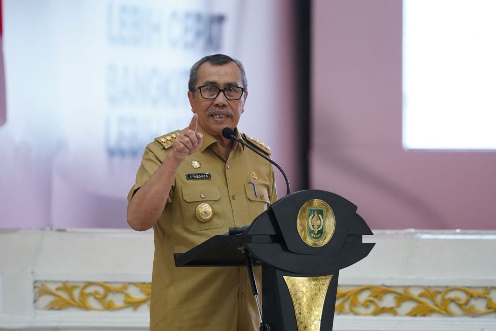 Gubernur Riau Surati Menteri Perhubungan Terkait Wacana Pemangakasan Bandara Internasional