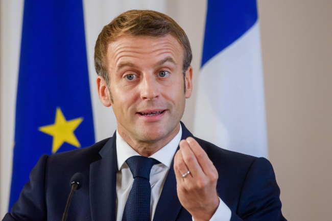 Macron Sebut Penusukan di Gereja Prancis sebagai Serangan Teroris Islam
