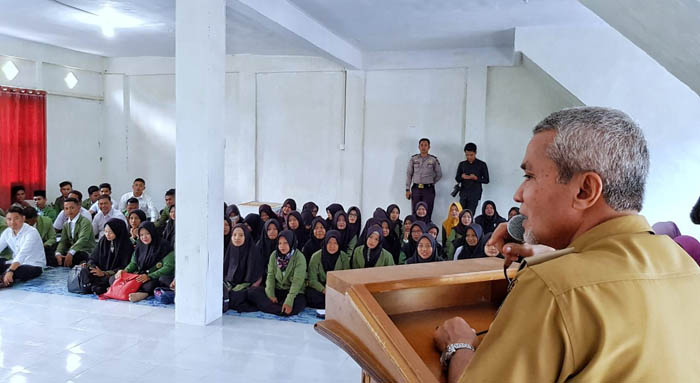 Pembekalan Mahasiswa KKN STAI, Wabup Meranti: Berikan Warna dan Manfaat Bagi Masyarakat