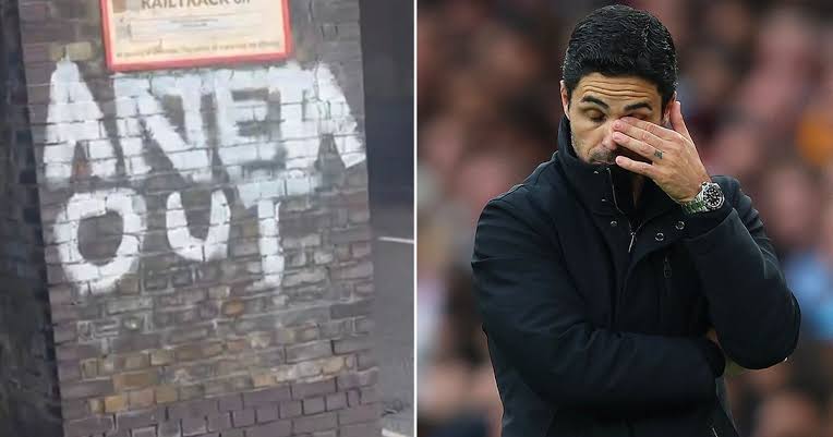 Seruan Arteta Out di Kawasan North London