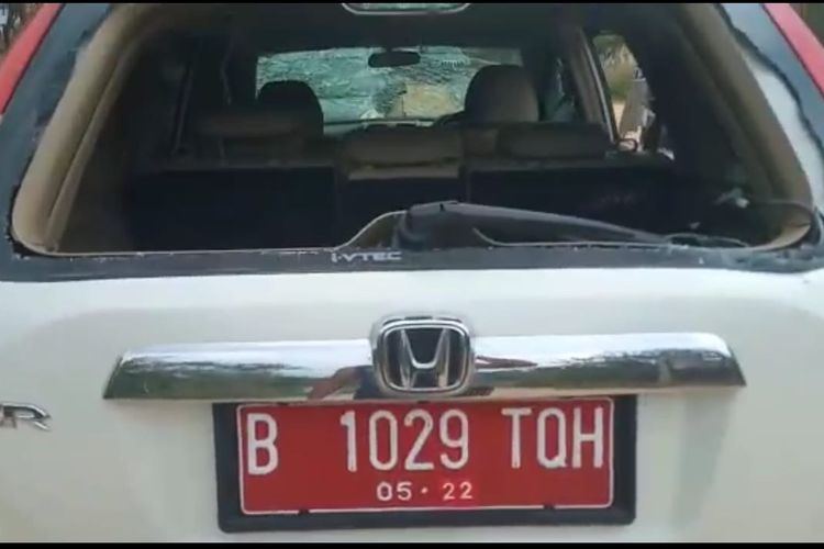 Mobil Dinas Wakil Gubernur Dirusak Sekelompok Orang Saat Tertibkan Tambang Ilegal
