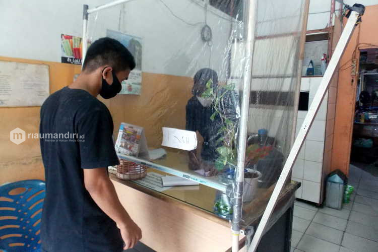 Pelaku Usaha Wajib Ajukan Proposal Kesehatan Selama Pandemi Covid-19