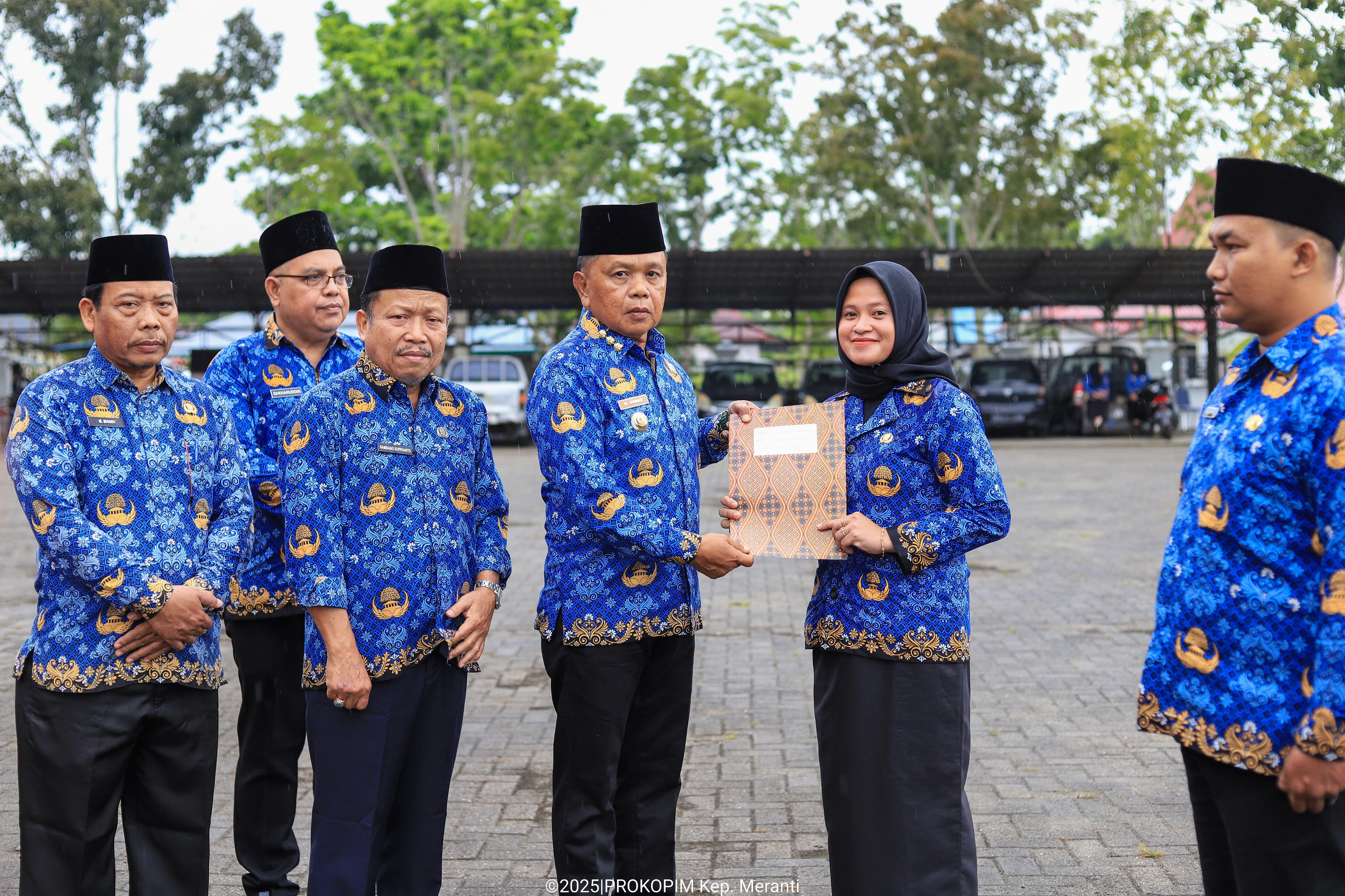 322 PPPK Tahap I dan II Pemkab Meranti Terima SK