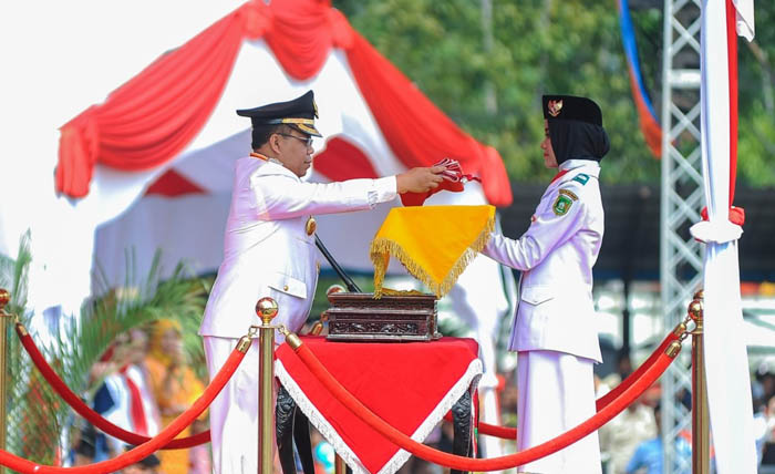 HUT ke-74 RI, Bupati Meranti: Teladani Perjuangan Pahlawan Wujudkan SDM Unggul dan Maju