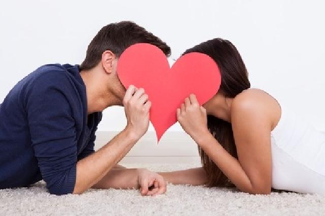 7 Manfaat Dahsyat Dari Ciuman
