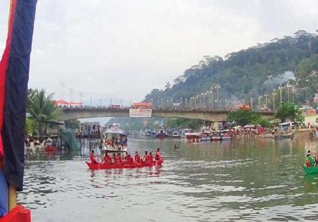 Pemko Padang Gelar Selaju Sampan