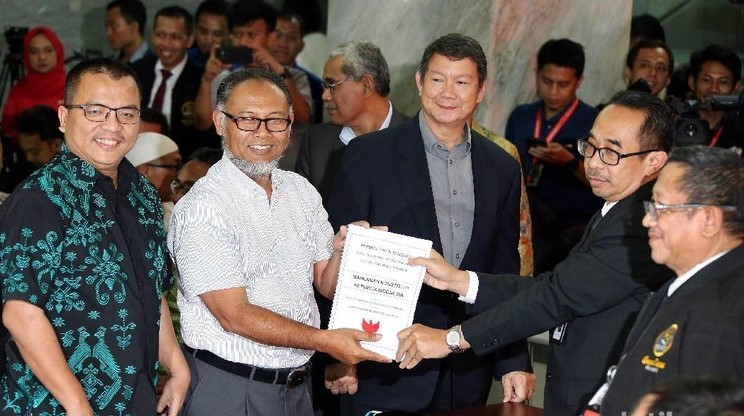 7 Tuntutan Prabowo-Sandi ke MK