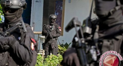 Profil Teroris Bom Bali I Zulkarnaen, Ahli Kimia dan Fisika hingga Merakit Bom