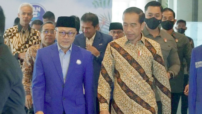 Jokowi Ingatkan PAN Jangan Salah Pilih Koalisi
