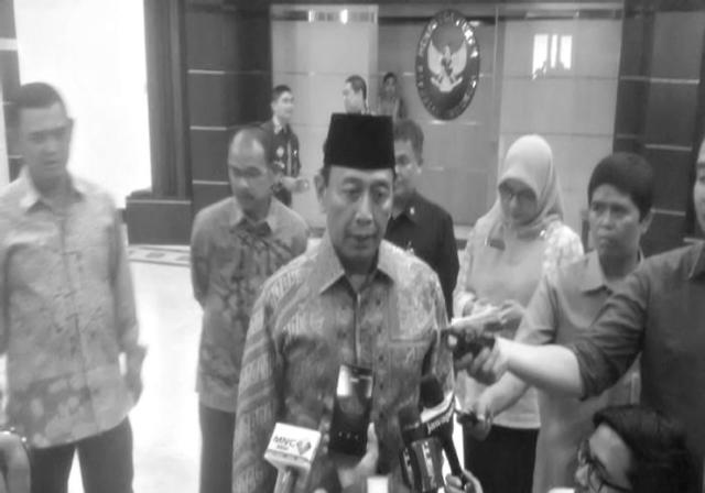 Menko Polhukam Dialog Bersama Warga Natuna