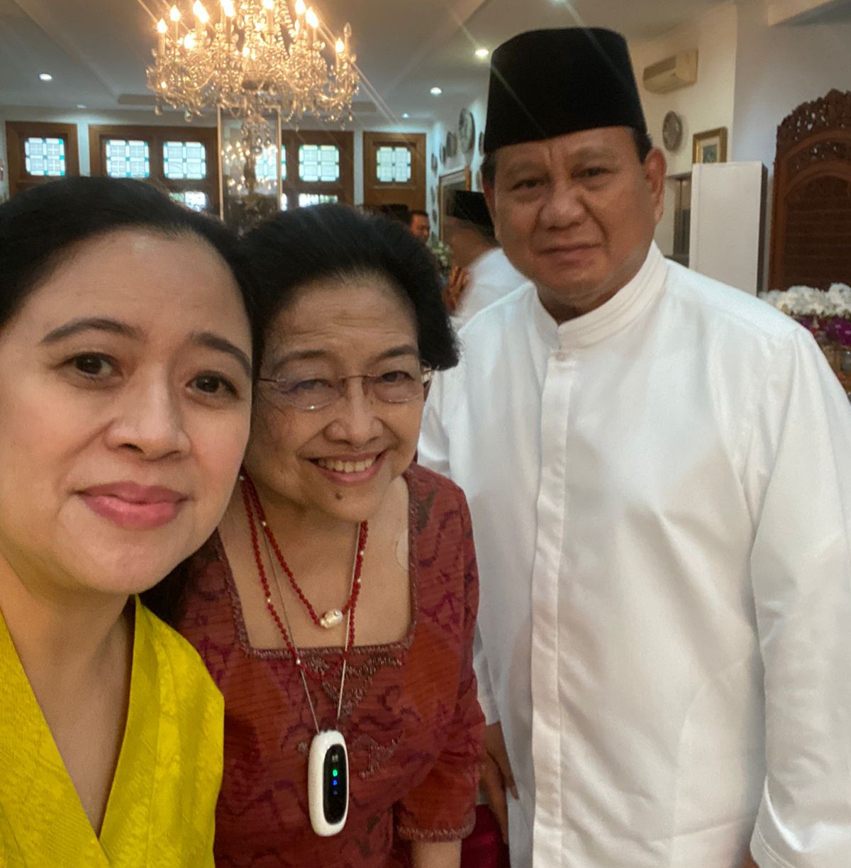 Masakan Rendang Ayam Buatan Megawati Selalu Dinantikan Puan Setiap Lebaran