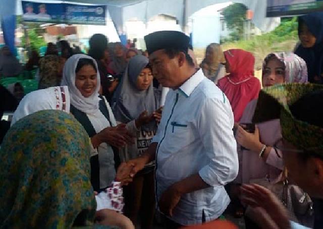 Kampanye di Bukit Raya, Firdaus Disambut Ucapan Selamat Ultah ke-58