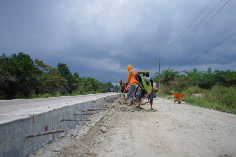 Pembangunan Jalan Lintas Mahato-Manggala di Rohil Tuntas
