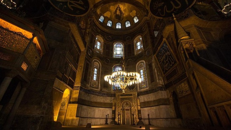 Erdogan Tunjuk 3 Imam Salat di Hagia Sophia