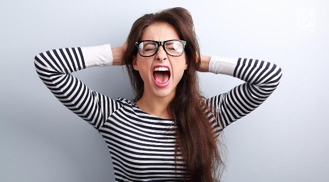 Selain Sulit Tidur, Ini Efek Buruk Jika Memendam Emosi