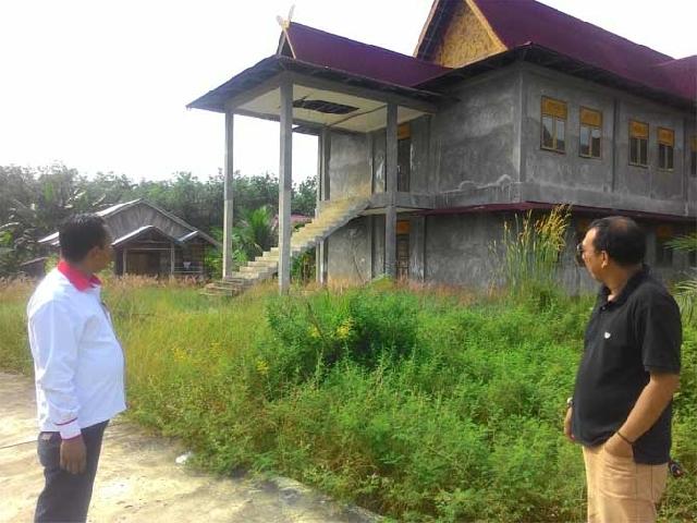 Gedung Adat Rohul Perlu Perhatian