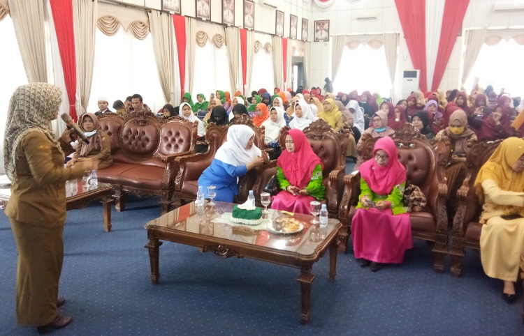 DPPKBP3A Kampar Narasumber Sosialisasi SRA yang Ditaja Forum PAUD