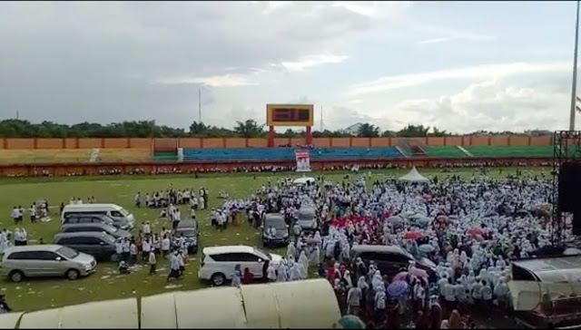 Rumput Stadion Pamekasan Rusak, Supporter Madura United Sesalkan Kampanye 01