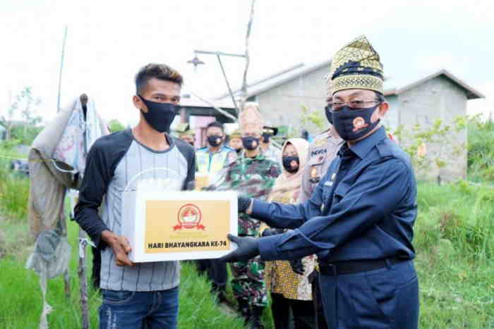 Bupati Inhil Hadiri Bhakti Sosial HUT Bhayangkara ke-74