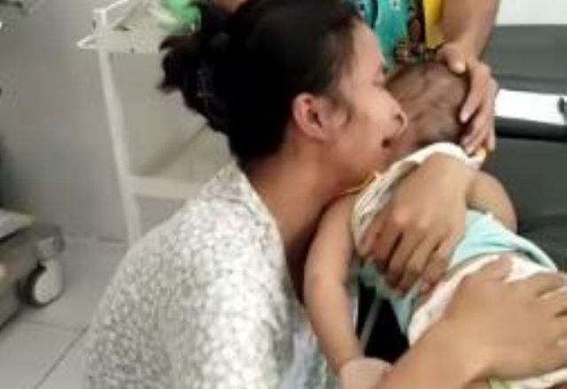 Viral, Ibu Menangis Ratapi Bayinya yang Meninggal Tersengat Listrik