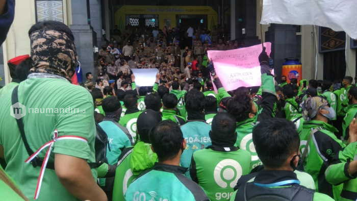 Driver di Pekanbaru Protes Bonus Dikurangi, Ini Tanggapan Manajemen Gojek