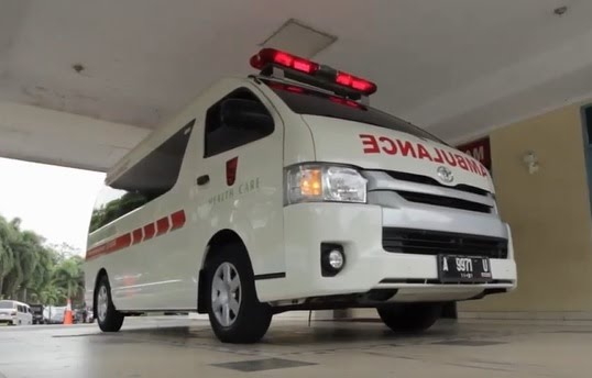 Menghalangi Laju Ambulans Bisa Dipenjara