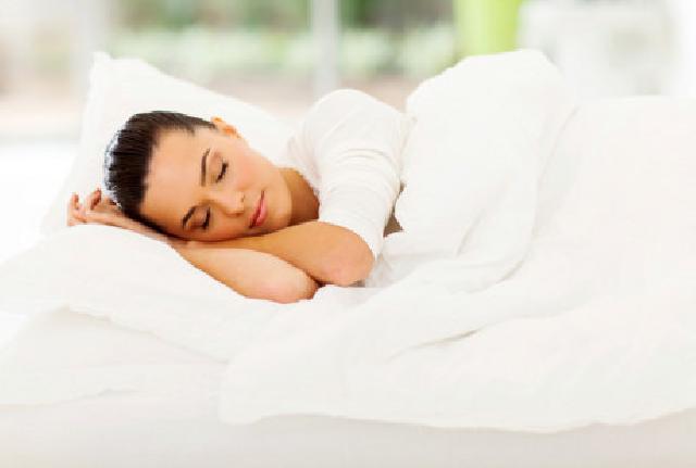 6 Tips Sehat Agar Bisa Tidur Nyenyak di Malam Hari