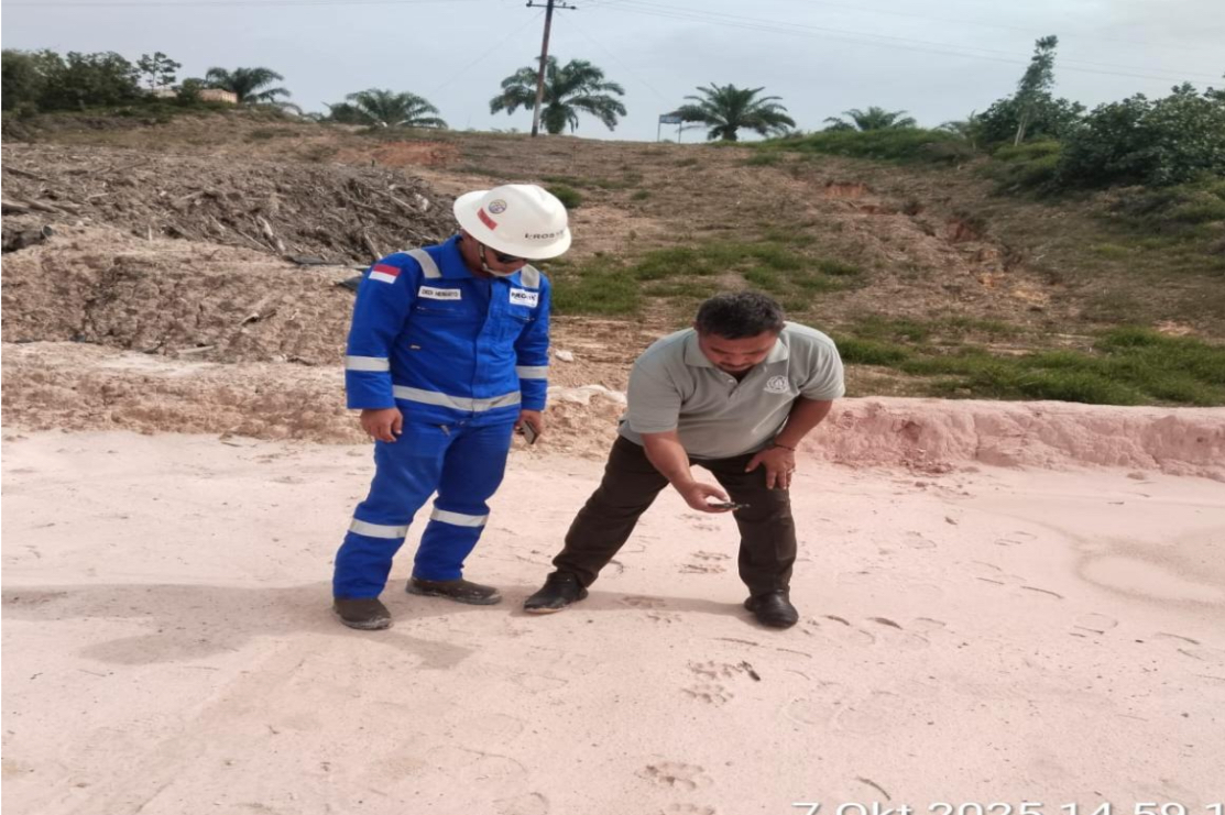Pasang Kamera Trap, KSDA Riau Pastikan Temuan Mirip Jejak Harimau di Area Kerja PHR