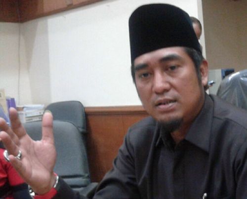 Pengembalian Gelar Adat Oleh Syarwan Hamid Disayangkan PWNU Riau