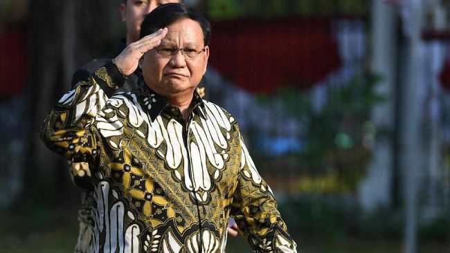 Jokowi Sebut Prabowo sebagai Menhan, Istana Bergemuruh