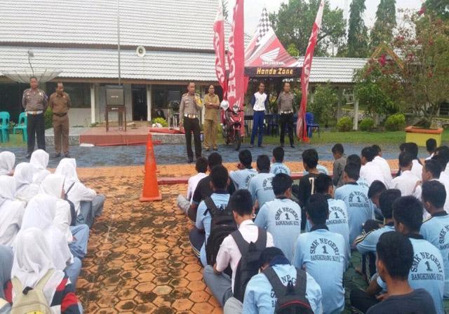 Polres Kampar Gelar Safety Riding Goes To School