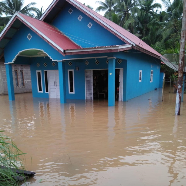 Sungai Kuantan Meluap, 11 Desa di Kecamatan KHS Diterjang Banjir