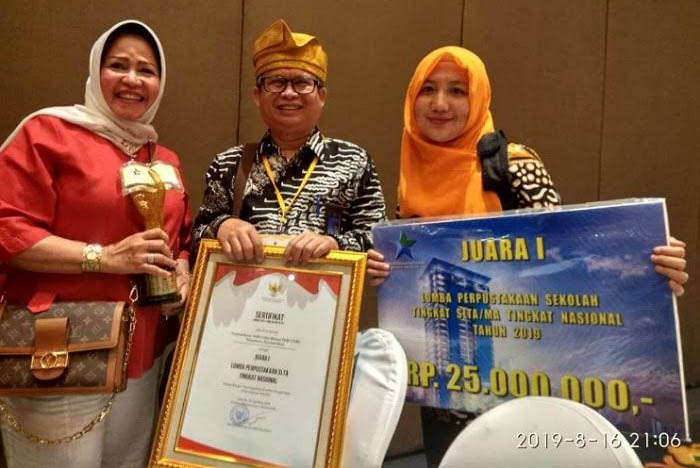 SMK Labor Pekanbaru Sabet Juara 1 Lomba Perpustakaan Nasional