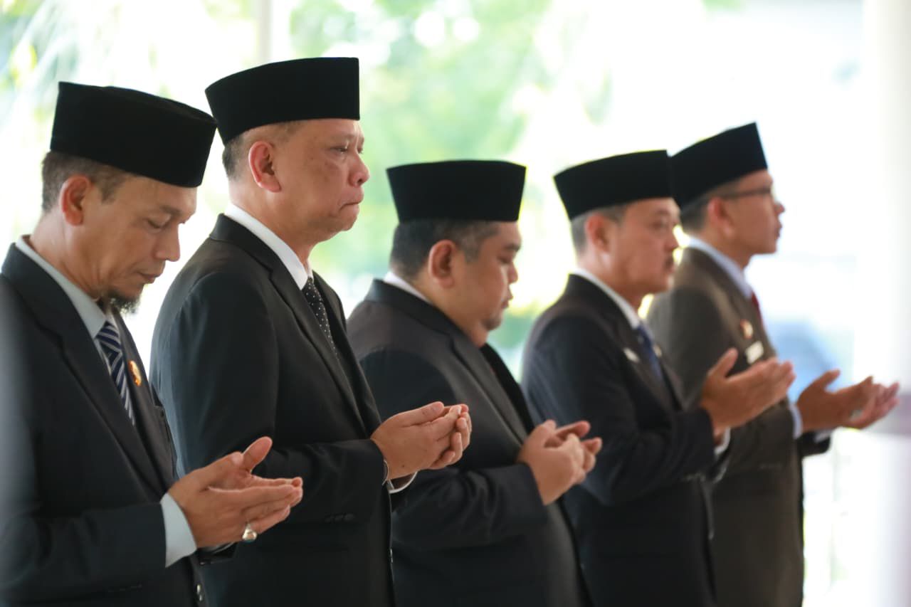 Bupati Afni Lantik Lima Pejabat di Pemkab Siak, Ini Daftar Namanya