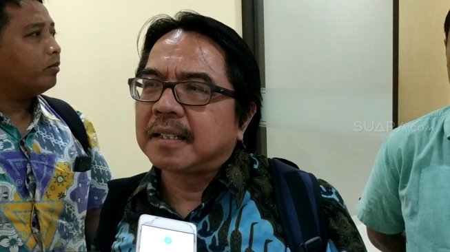 Buat Meme Anies Mirip Joker, Gerindra Dukung Ade Armando Dilaporkan ke Polisi