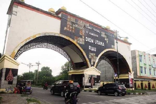 Pemprov akan Serahkan Pengelolaan Stadion Utama Riau ke Swasta